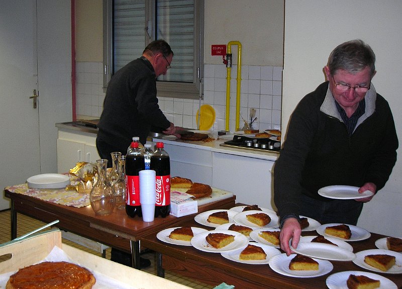 2011-01-21 10 On s_affaire aux cuisines.JPG